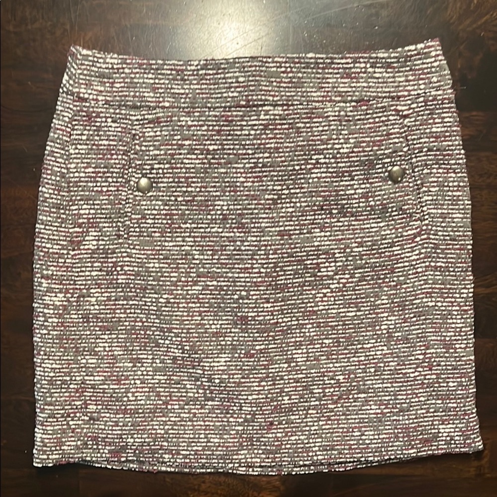 LOFT Skirt Size 4P in gray, purple & white